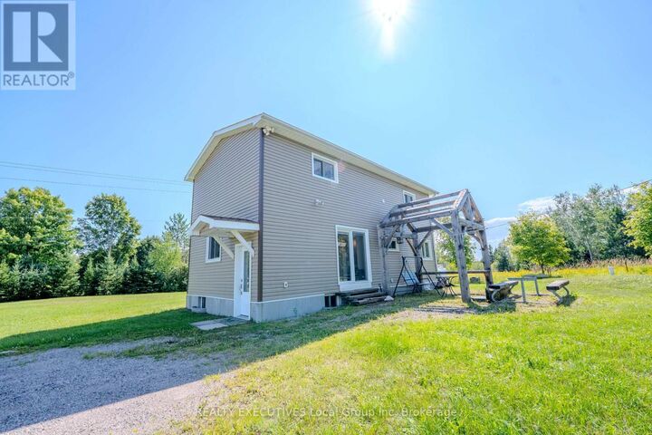 Property Photo:  451 Quae Quae Road  ON P0H 1K0 