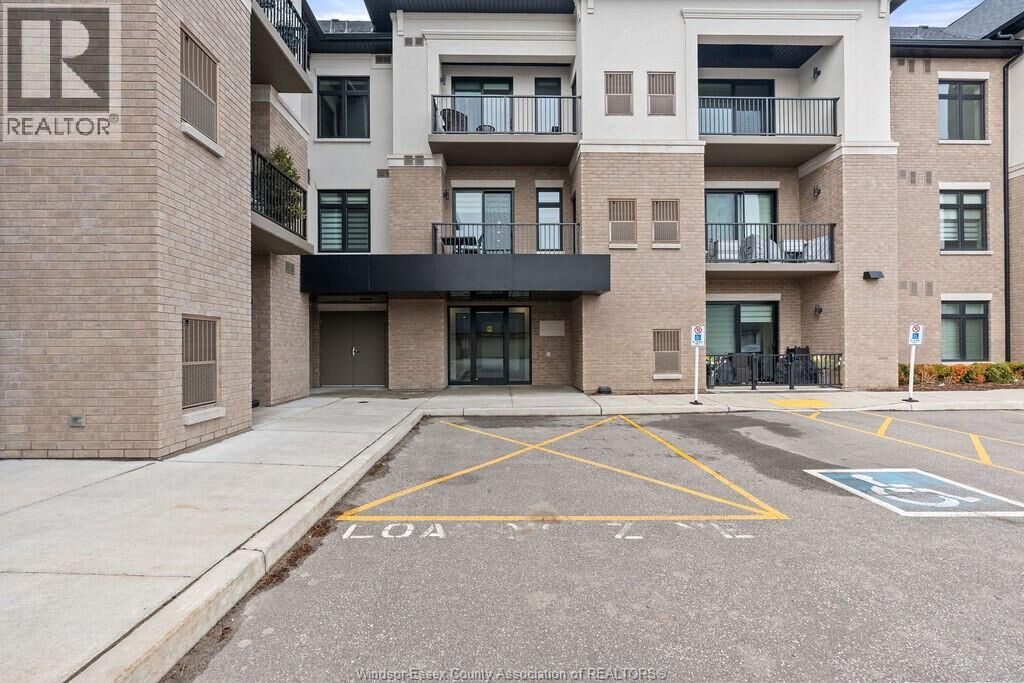 Property Photo:  1855 Wyoming 301  ON N9H 0N8 