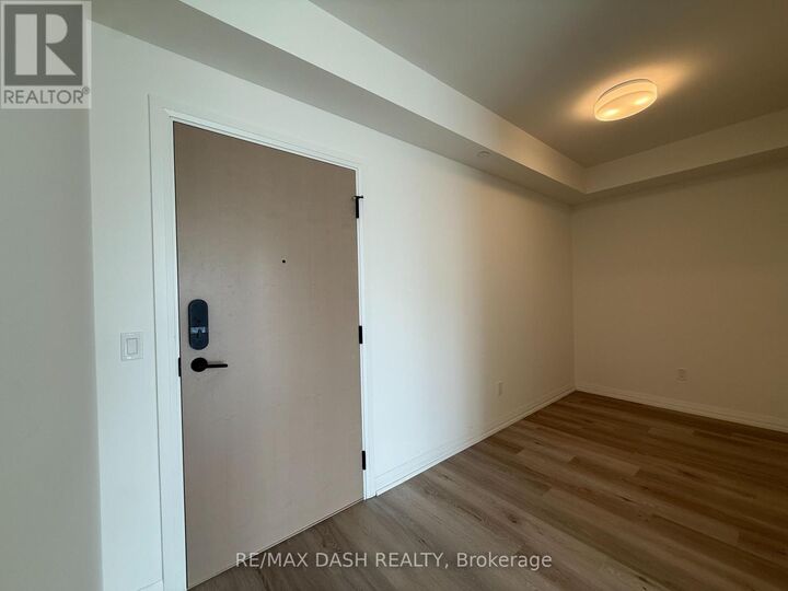 Property Photo:  280 Dundas Street West 3107  ON M5T 0E3 