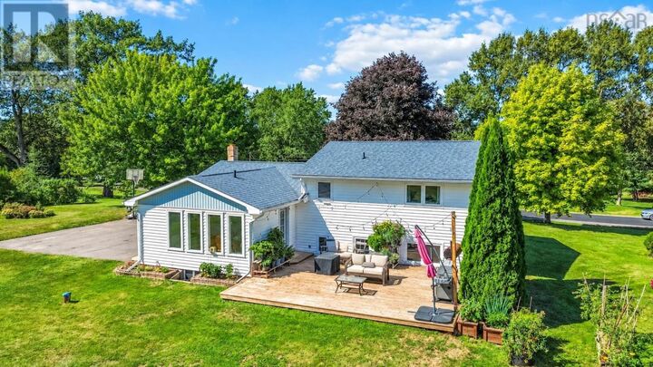 Property Photo:  2266 Lakewood Road  NS B0P 1J0 