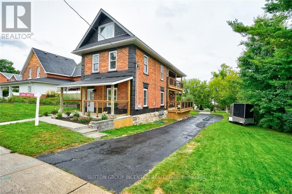 Property Photo:  234 Laclie Street 1  ON L3V 4N6 
