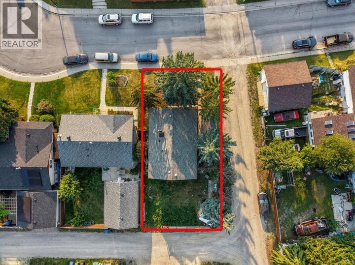 Property Photo: 259 Manora Crescent Northeast AB T2A 4S4