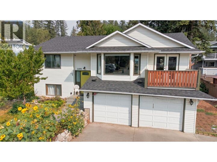 Property Photo:  2293 Catt Avenue  BC V0E 2G0 