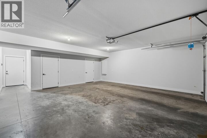 Property Photo:  726 Coopland Crescent 1  BC V1Y 2V1 