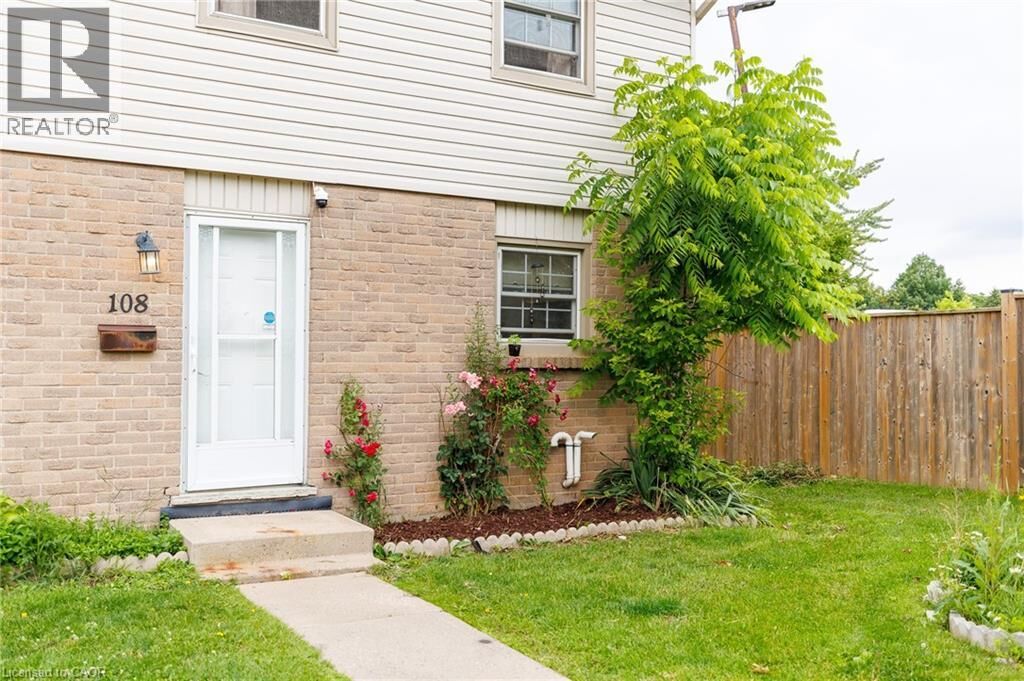 Property Photo: 1725 Ernest Avenue 108 ON N6E 2W3