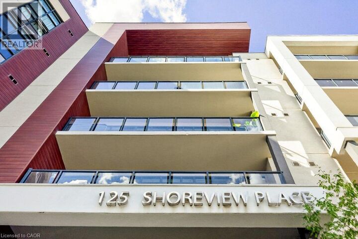 Property Photo:  125 Shoreview Place 230  ON L8E 0K3 