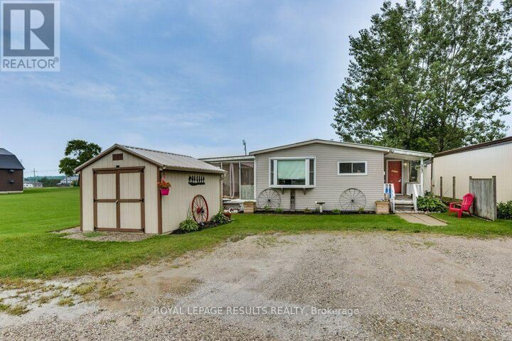 Property Photo:  24 Pineview Avenue  ON N0L 2J0 