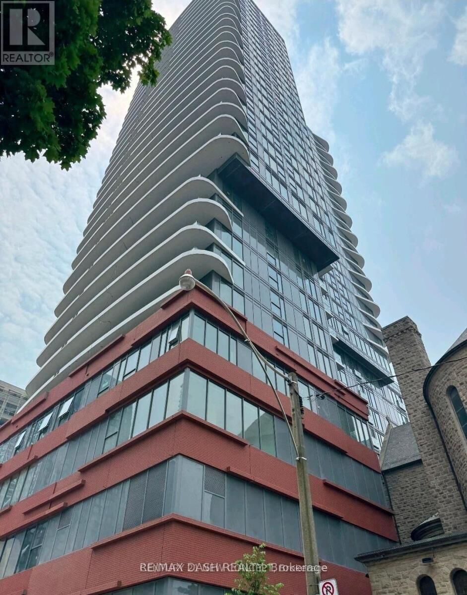 Property Photo:  280 Dundas Street West 1205  ON M5T 0E3 
