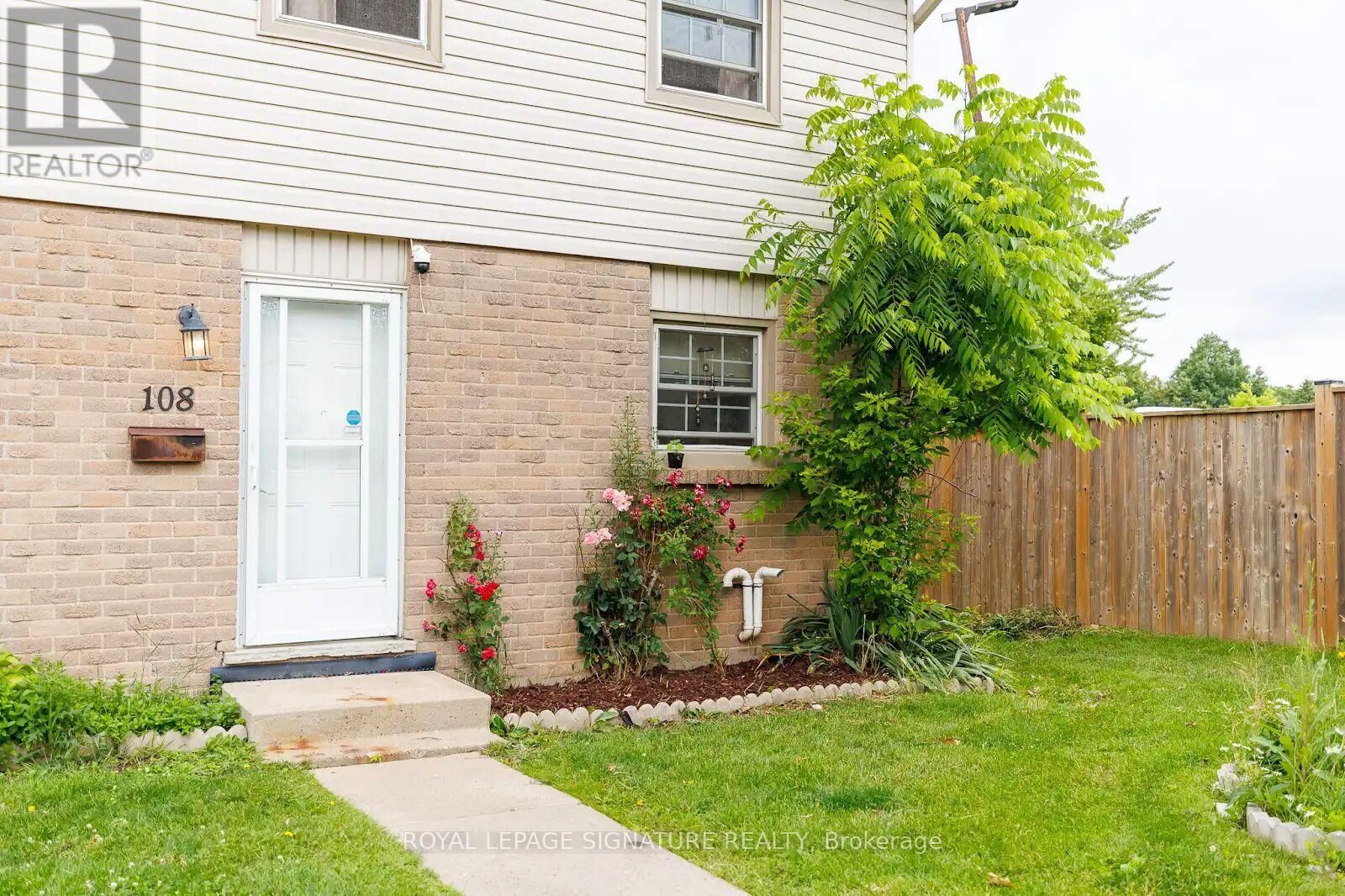 Property Photo: 1725 Ernest Avenue 108 ON N6E 2W3