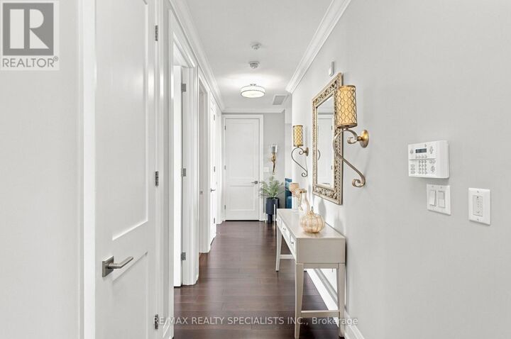 Property Photo:  6786 McLaughlin Road 311  ON L5W 0G6 