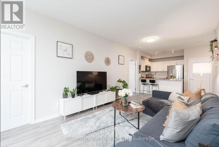 Property Photo: 3504 Hurontario Street 1702 ON L5B 0B9