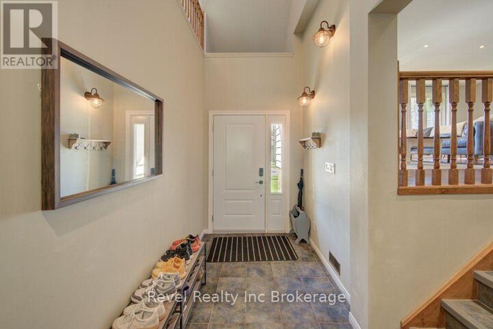 Property Photo:  1119 Mohawk Street  ON N4T 1A6 