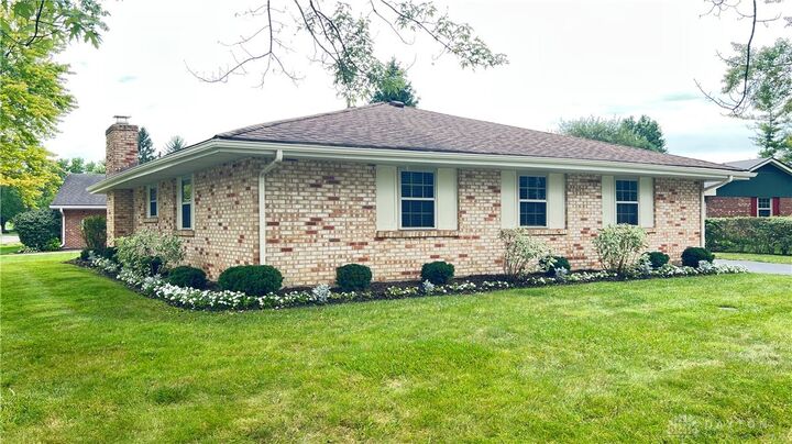 Property Photo: 1008 Old Stone Court OH 45459