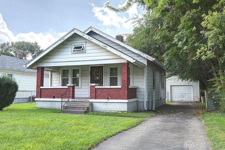 Property Photo: 614 Granada Avenue OH 45044