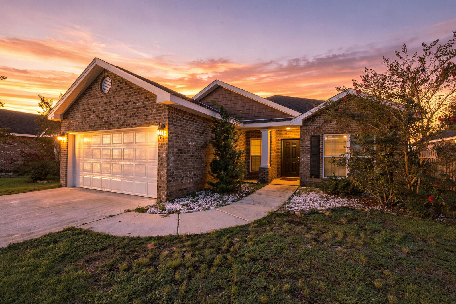 Property Photo: 659 Teal Street FL 32539