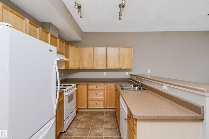 Property Photo:  2508 Hanna Crescent NW 53  AB T6R 3N7 