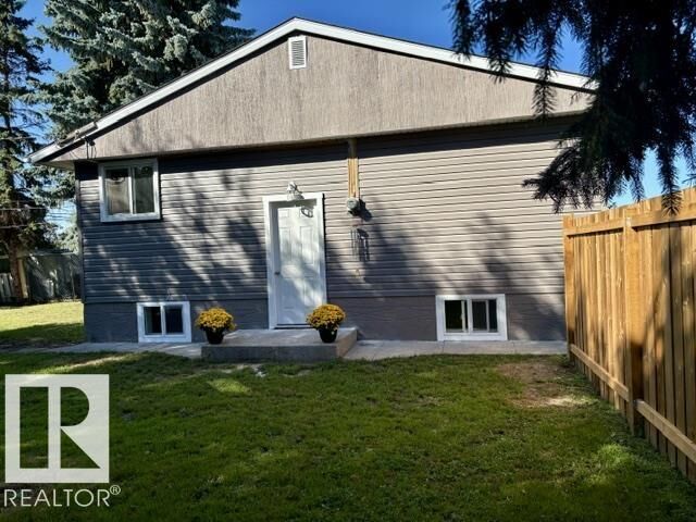 Property Photo:  5614 50 Street  AB T9C 1K3 