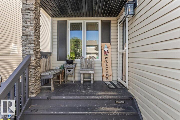 Property Photo:  12507 171 Avenue NW  AB T5X 0E5 