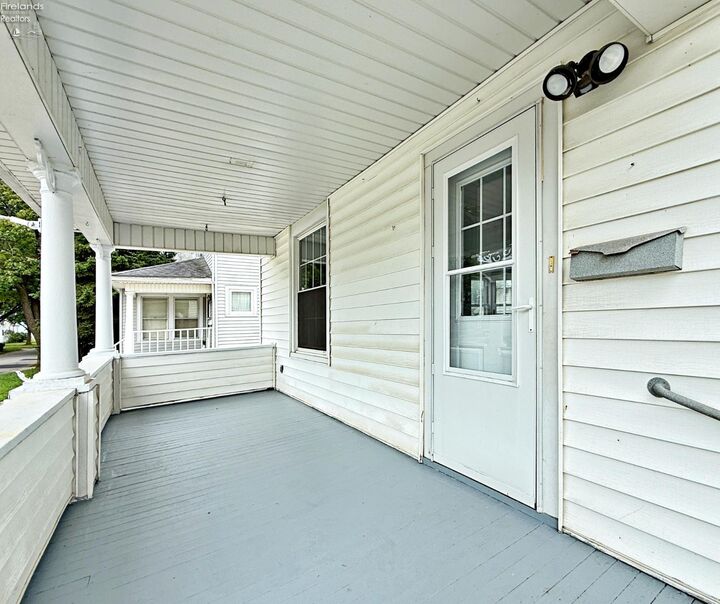 Property Photo:  171 Hall Street  OH 44883 