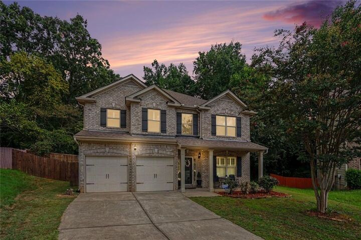 Property Photo: 19 Gloster Park Court GA 30044