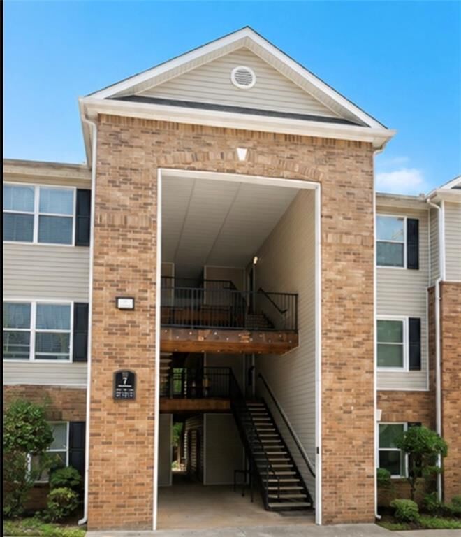 Property Photo: 7202 Par Four Way GA 30038
