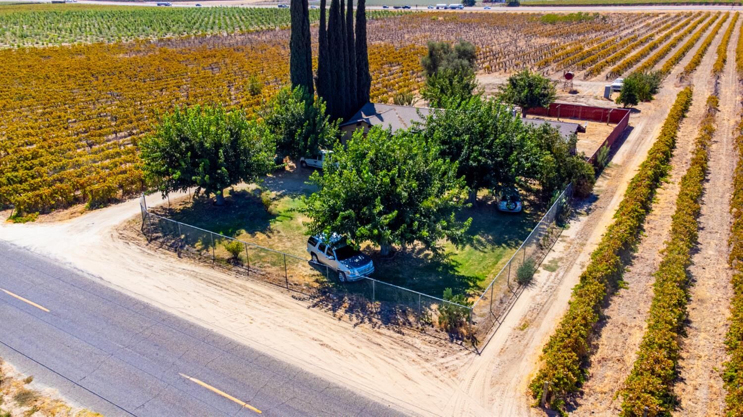 Property Photo: 7157 S Cherry Avenue CA 93725