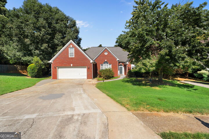 Property Photo:  1000 Georgian Hills Dr  GA 30045 