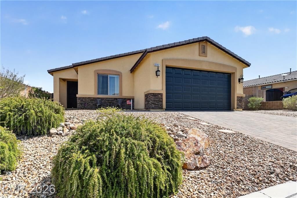 Property Photo: 2307 Brookfield Bay Avenue NV 89029