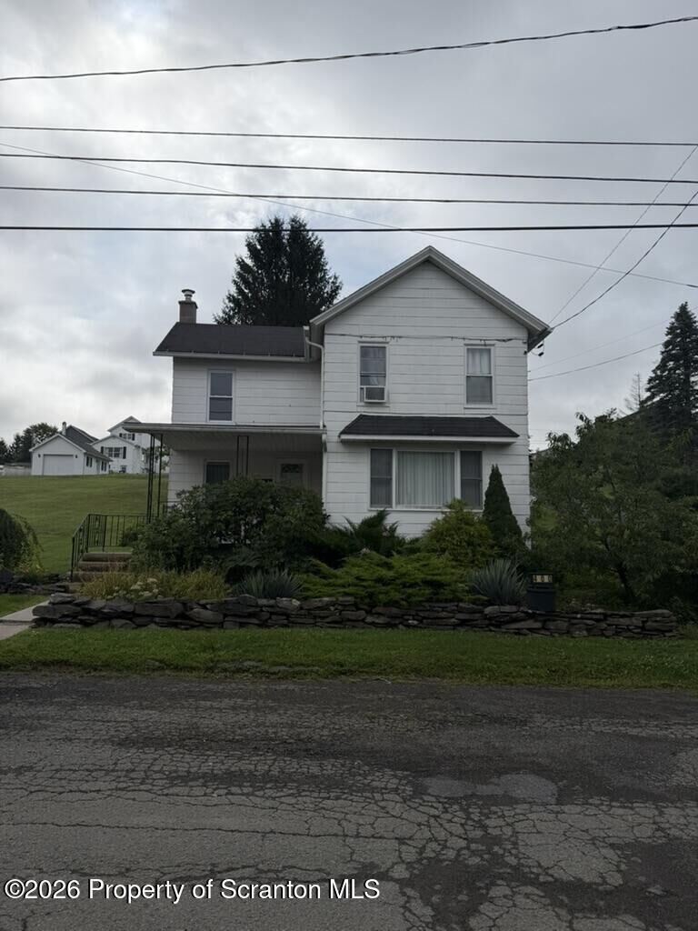 Property Photo:  400 Hudson Street  PA 18433 