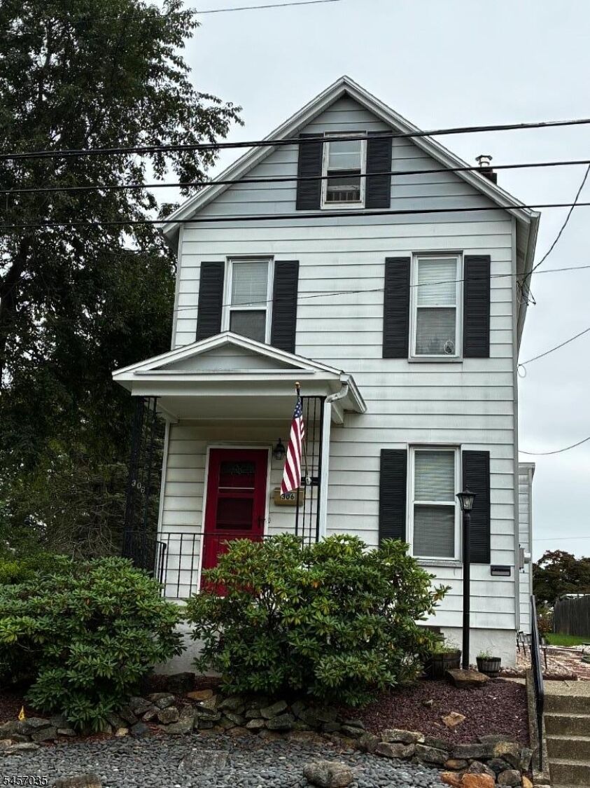 Property Photo: 306 Aurora St NJ 08865