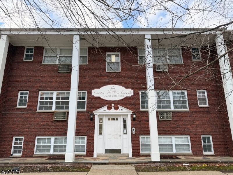 Property Photo: 17 S Valley Rd 9 NJ 07052