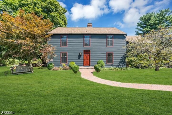 Property Photo:  1 Spring Hill Rd  NJ 08801 