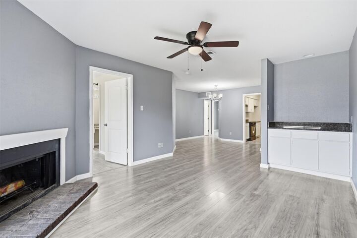 Property Photo: 18800 Egret Bay Boulevard 1007 TX 77058