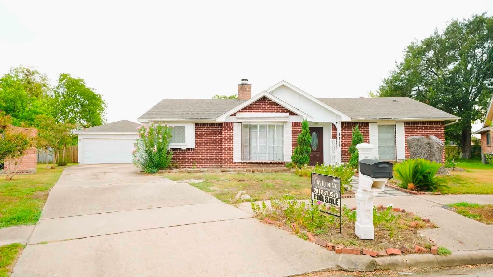 Property Photo: 8615 Brookren Circle TX 77072