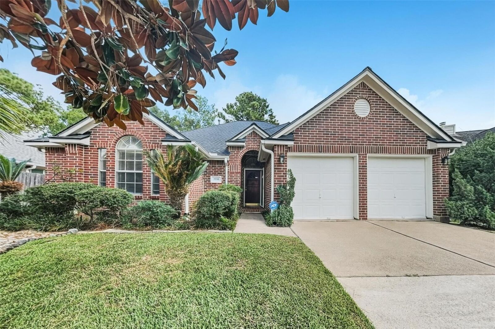 Property Photo: 7710 Pebble Run Court TX 77095