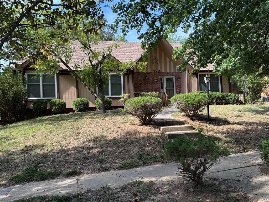Property Photo: 4701 NW 67th Terrace MO 64151