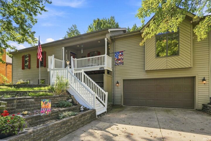 Property Photo:  1108 Easton Trail  IN 46825 