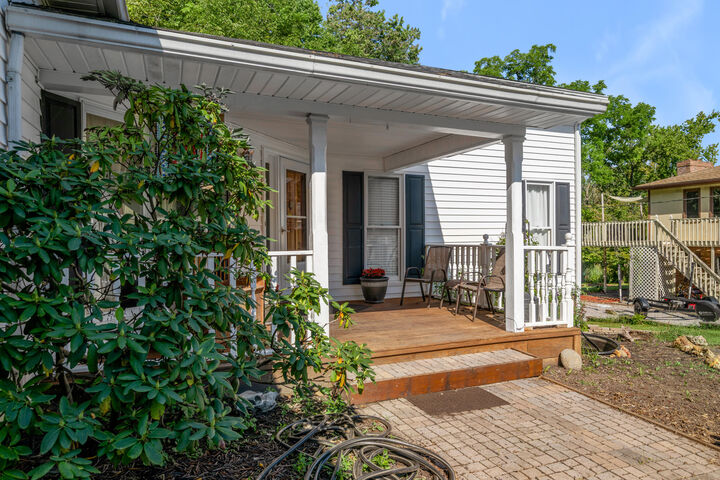 Property Photo: 2073 Crystal Springs Road KY 40422