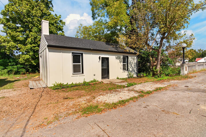 Property Photo: 218 N Greenville Street KY 40330