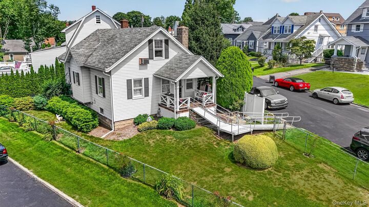 Property Photo:  47 Woodland Avenue  NY 10573 