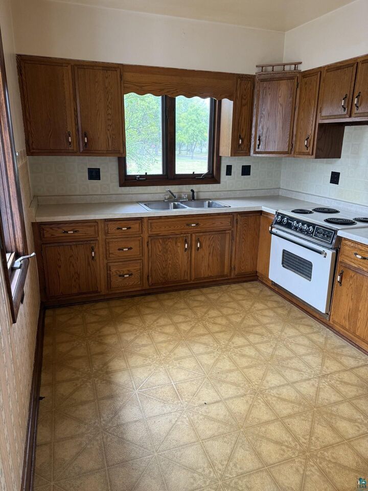 Property Photo:  1203 Macarthur Ave  WI 54806 