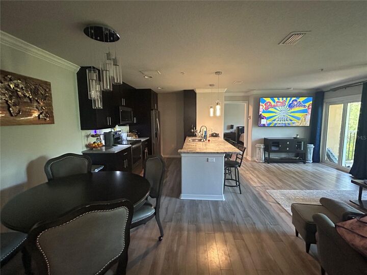 Property Photo:  5111 Royal Palms Way 202  FL 34652 