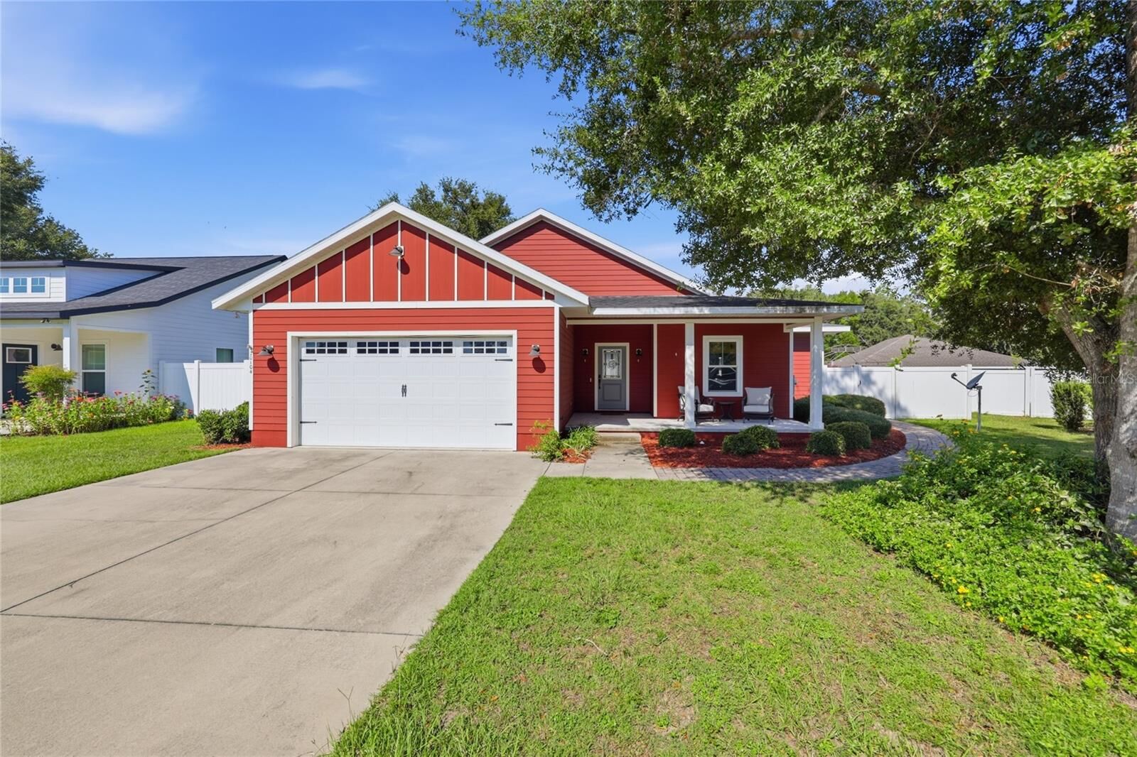 Property Photo: 20104 NW 248th Street FL 32643