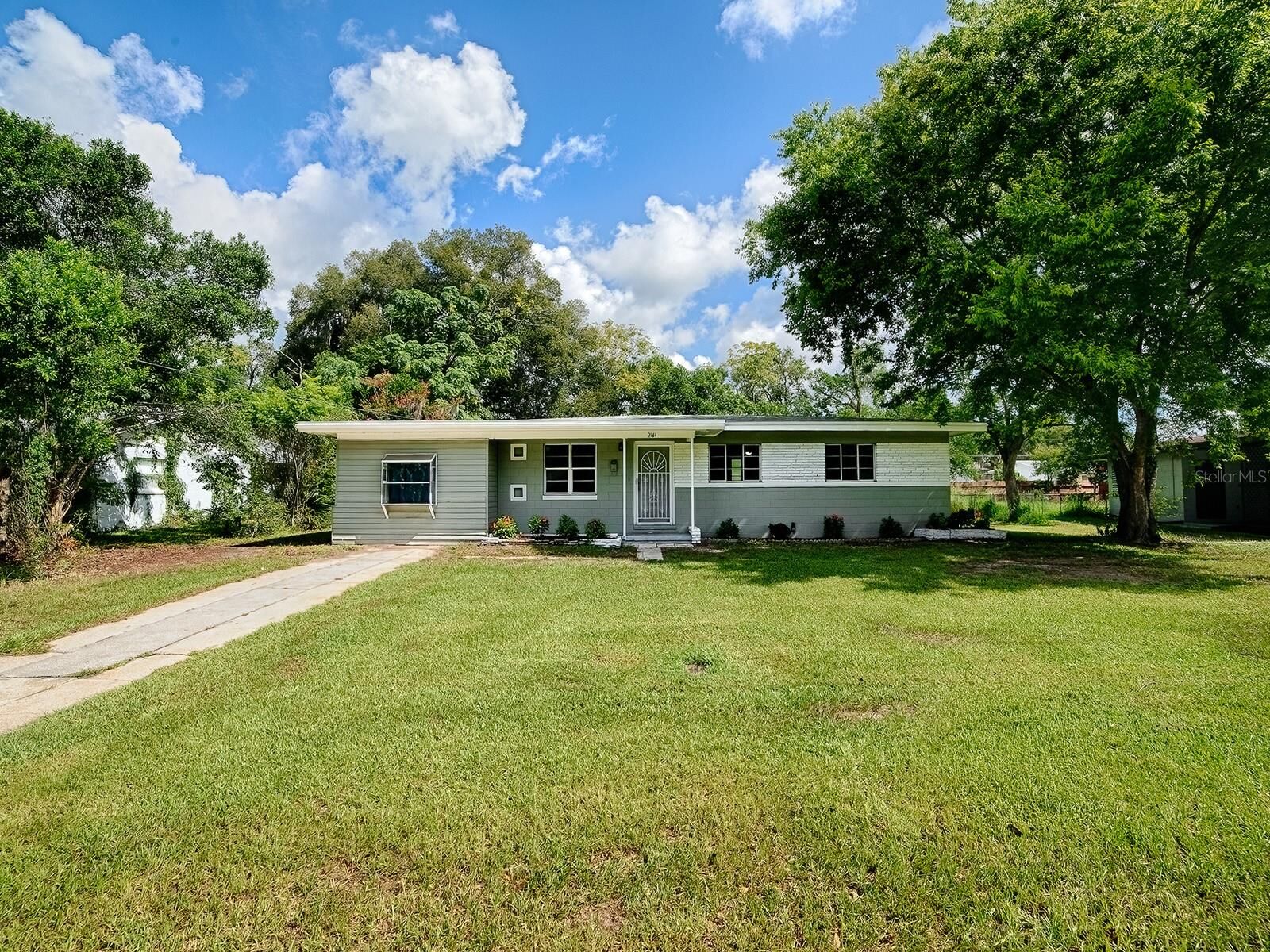 Property Photo:  2014 Helms Avenue  FL 34748 