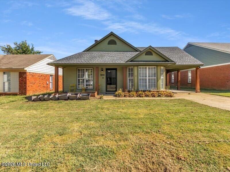 Property Photo: 3432 Laurelwood Street MS 38637
