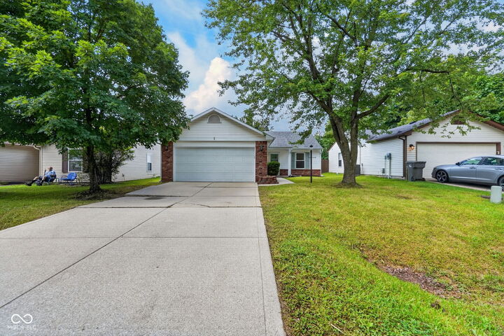 Property Photo: 3026 S Temple Avenue IN 46237