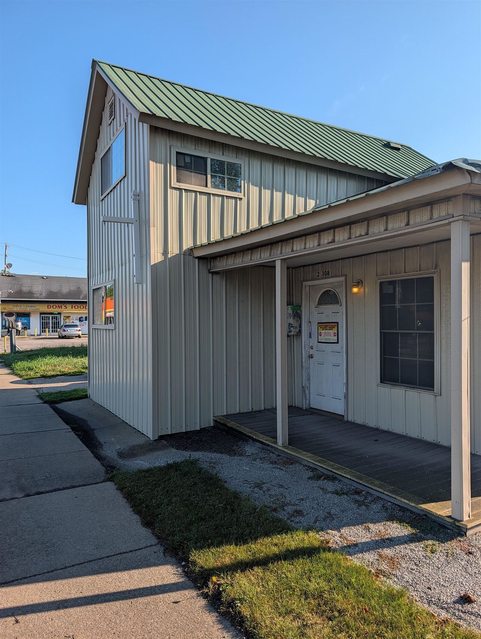 Property Photo:  2308 N Michigan Avenue  MI 48602 