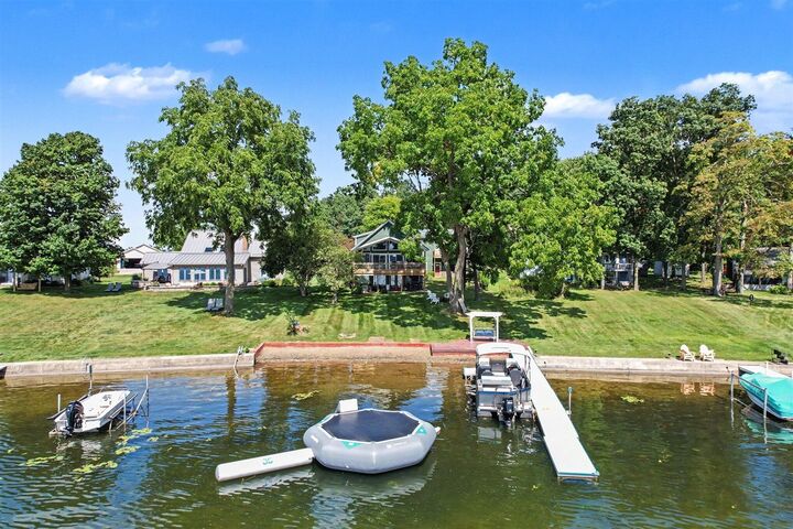 Property Photo: 1064 Bay View Drive MI 49036-8021