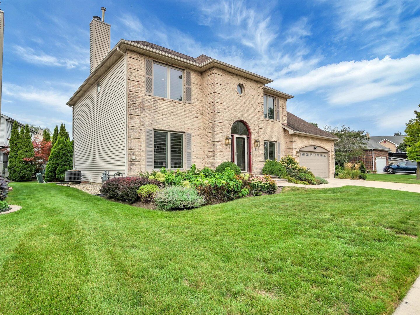 Property Photo: 640 Downey Street IL 60169