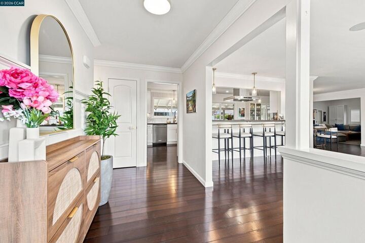 Property Photo: 186 Paso Nogal Rd CA 94523